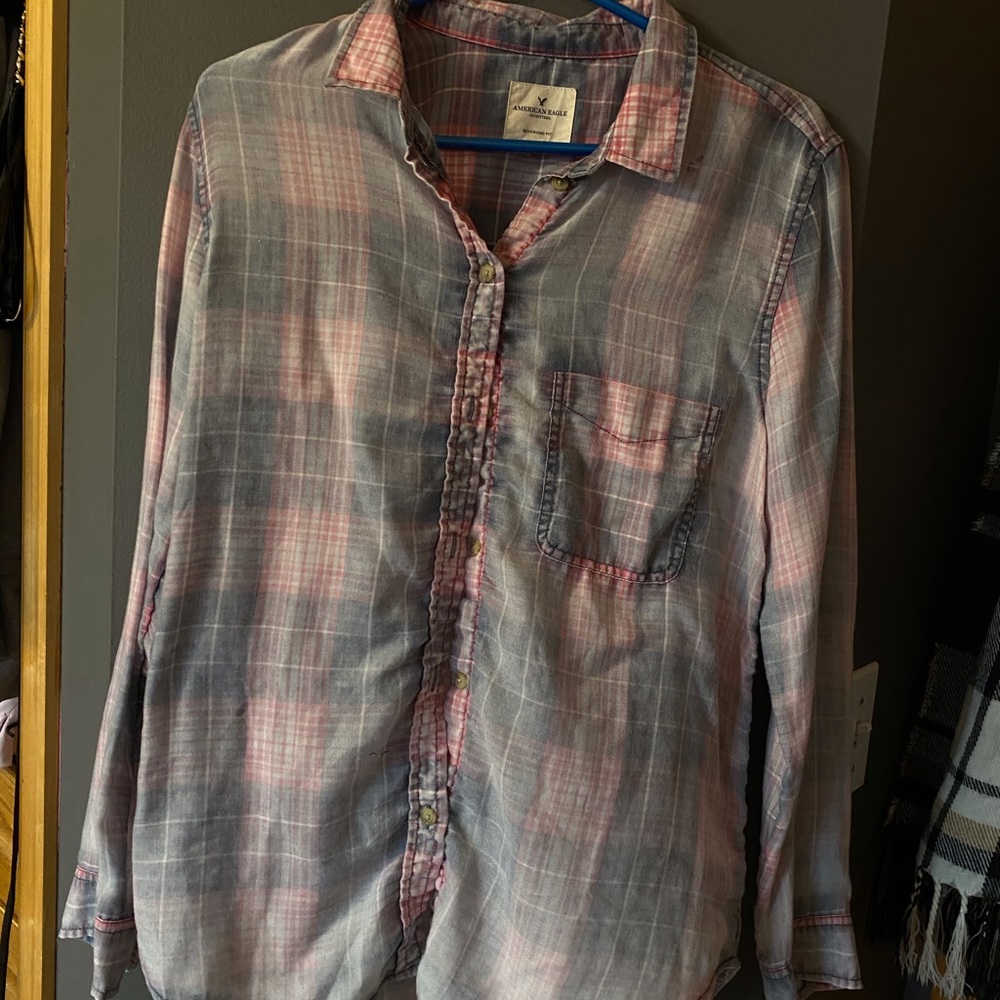 American Eagle top